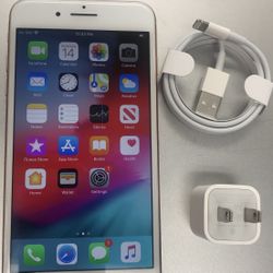 Factory unlocked apple iphone 8 plus 64 gb , store warranty 