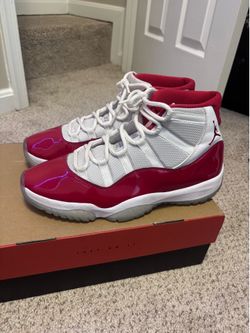 Size 13 Jordan cherry 11s