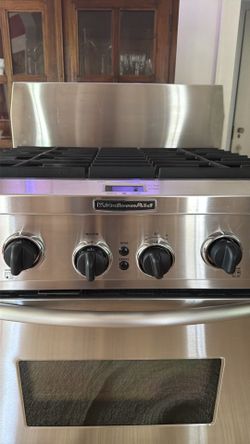 Kitchen Aid Stainless range