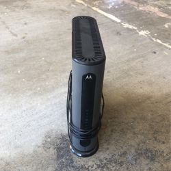 Motorola, AC1600 Cable Modem Plus Router. 