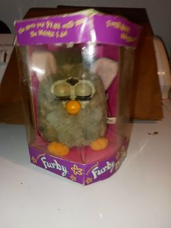 Vintage Original 1998 Furby