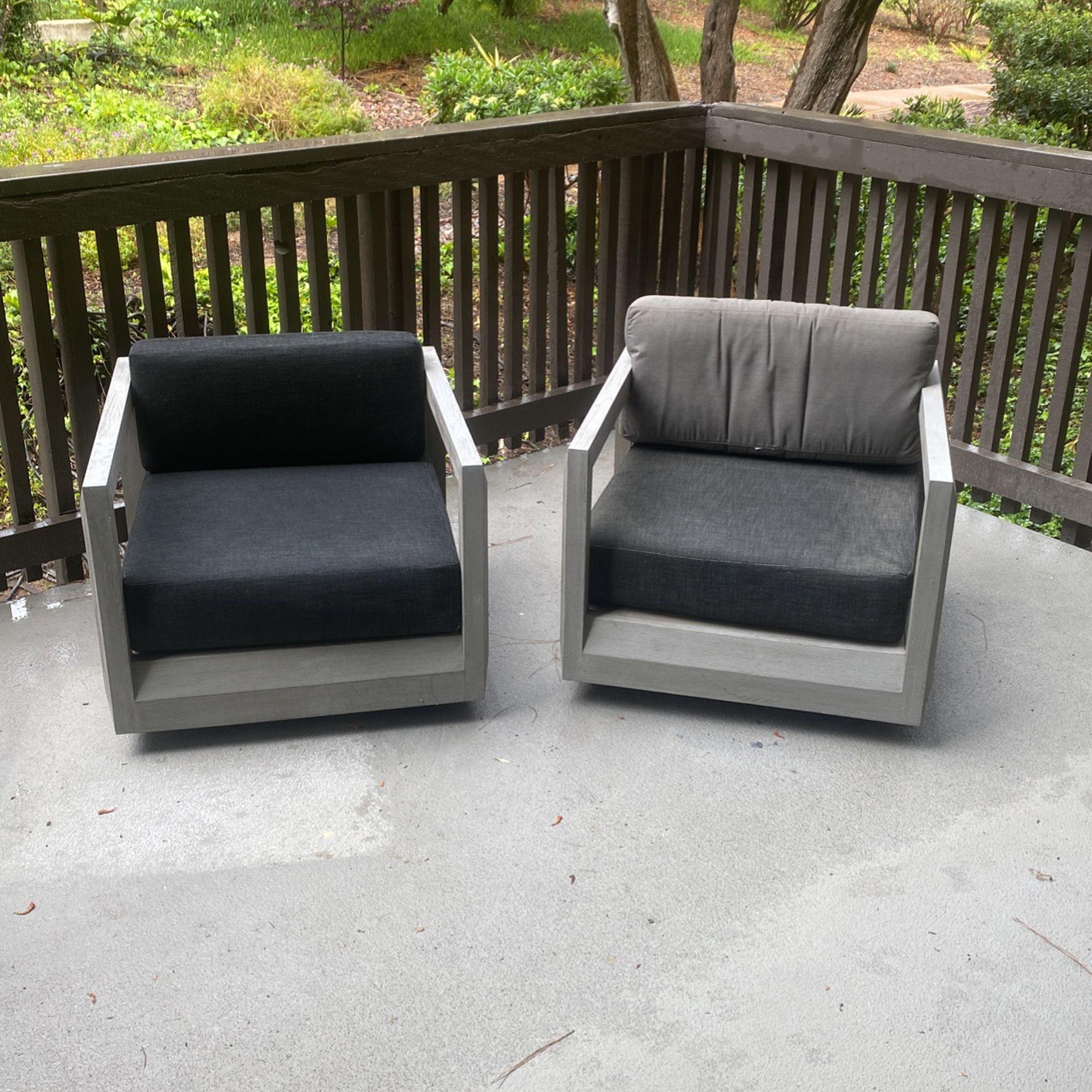 Restoration Hardware Swivel Chairs Patio Furniture (pair)