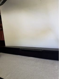 Soundbar with Wireless Subwoofer. Home Theater.