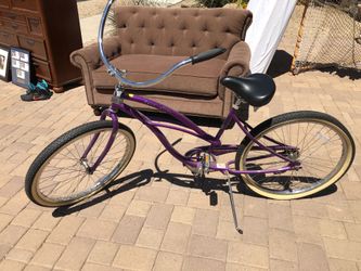 Beach cruiser bike $200