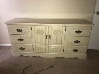 Two piece dresser