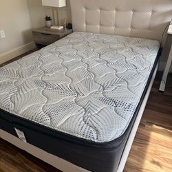 Sleepy's By Sealy® Medium Mattress - Full size 10.5”