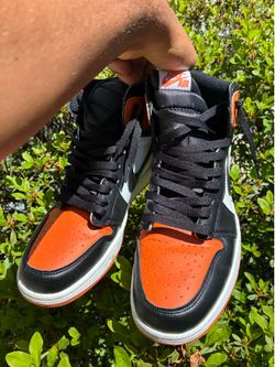 High top Nikes for sale size 10 65$ with box