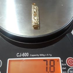 Handcrafted In Hawaii  14k Gold Pendant  7.8 Grams 
