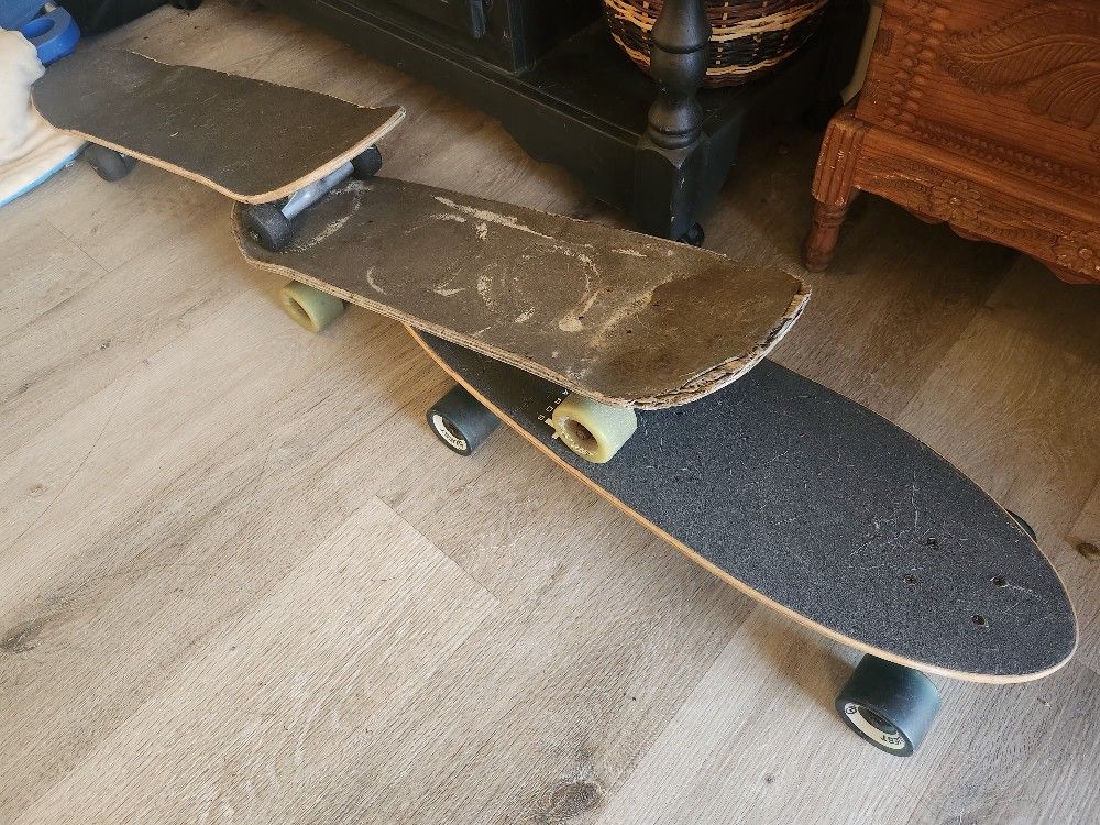 3 Skate Boards