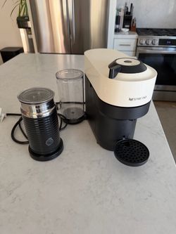Nespresso w/ frother