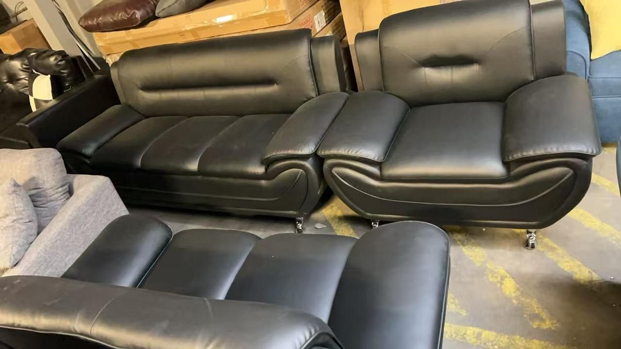 BRAND NEW OPEN BOX BLACK LEATHER SOFA SET 3PCS BIG SALE BLACK FRIDAY LIVING ROOM SET
