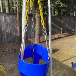 Bucket Swing for Toddlers