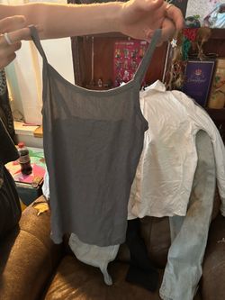 Women’s grey tank top