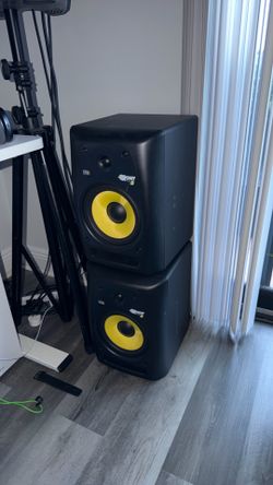 KRK Rokit 8 Studio Monitors – For Parts / Repair