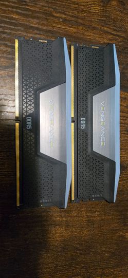 VENGEANCE 32GB (2x16GB) DDR5