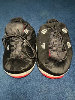 Sneaker Slippers – Black/Red Novelty House Shoes