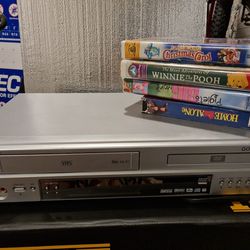 Video VHS , DVD player. No remote control, control on the player panel.