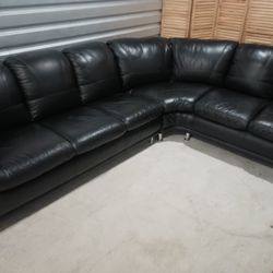 SECTIONAL GENUINE LEATHER BLACK COLOR.. DELIVERY SERVICE AVAILABLE 🚚💥🚚