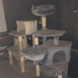 Cat Play Tower
