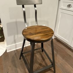 Wood and Metal Hudson Pub Stool w/ Acacia Wood Seat (Set Of 5)
