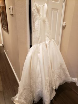 Wedding dress