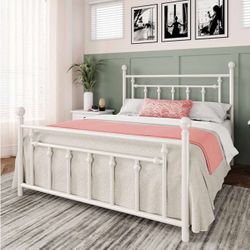 14 Inch Queen Size Metal Platform Bed Frame with Victorian Vintage White O-12
