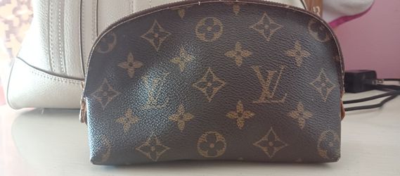 Louis Vuitton Vintage Pouch 