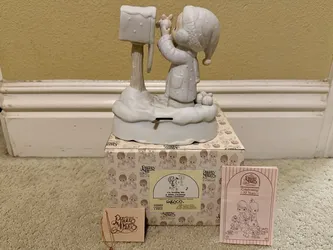 Precious Moments 112402 MUSICAL I'm Sending You a White Christmas 1987-TESTED