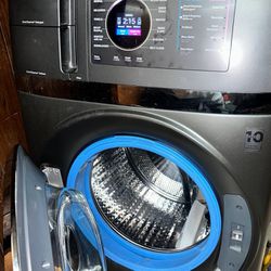 ALL IN ONE WASHER/DRYER COMBO