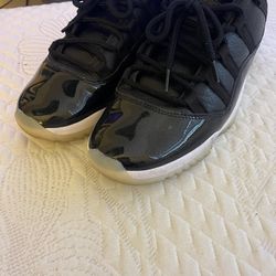 Jordan 11 Retro Low 