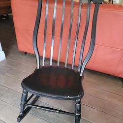Antique Rocking Chair 