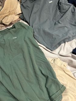 12 vans shirts size large