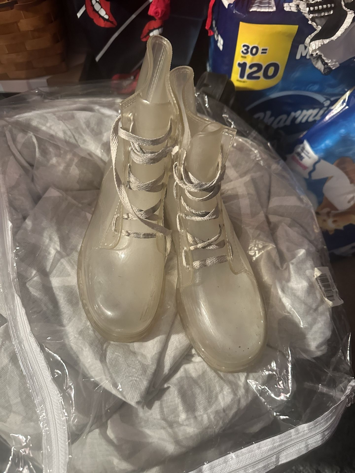 Clear Rain  Boot Size 8