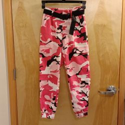 V.I.P JEANS Pink & Black Camo Camouflaged Cargo Pants Size 1