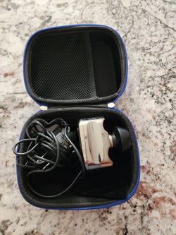 Pitbull Platinum Pro shaver with carrying case and charger