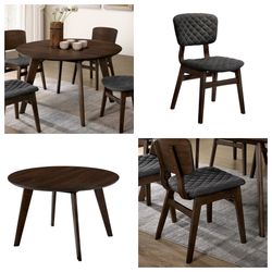 ROUND TBL W / GLASS TOP AND 4 CHAIRS