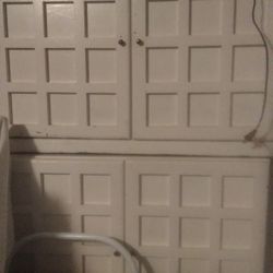 White dresser,