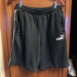 Women’s puma athletic shorts