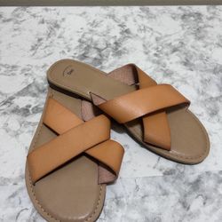 Gap Factory Crossover Strap Flat Sandals 9 Faux Leather Brown Cognac Slides Boho