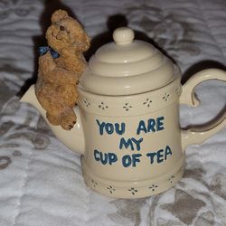 2006 TBC Pekeo Teapot Bear “You Are My Cup Of Tea” Figurine #24326 Rare

