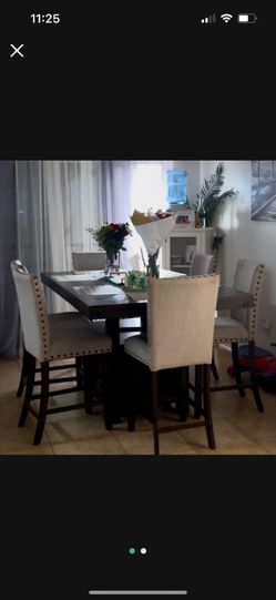 Dinning Table For 6