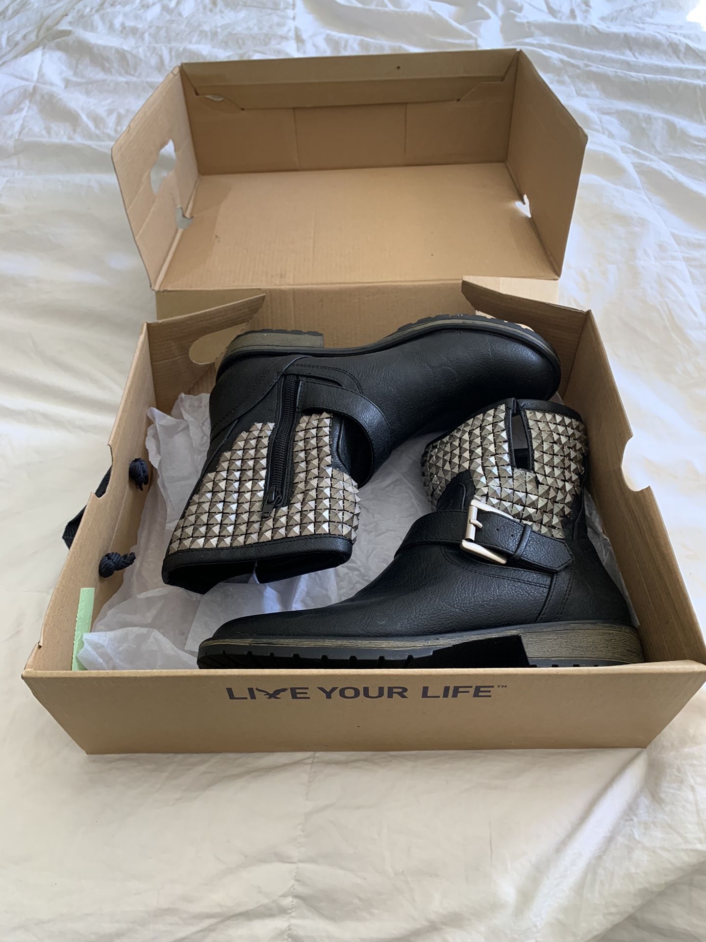 Studded Boots NEW Size 7