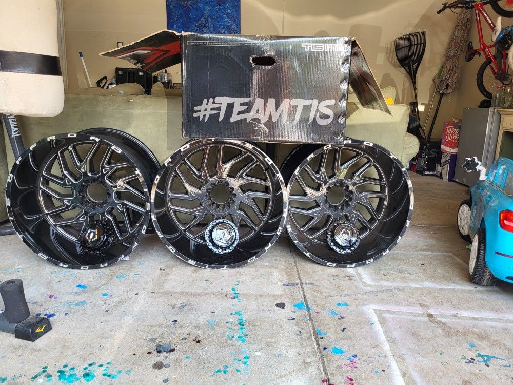 24x14 544BM Offroad TIS Rims