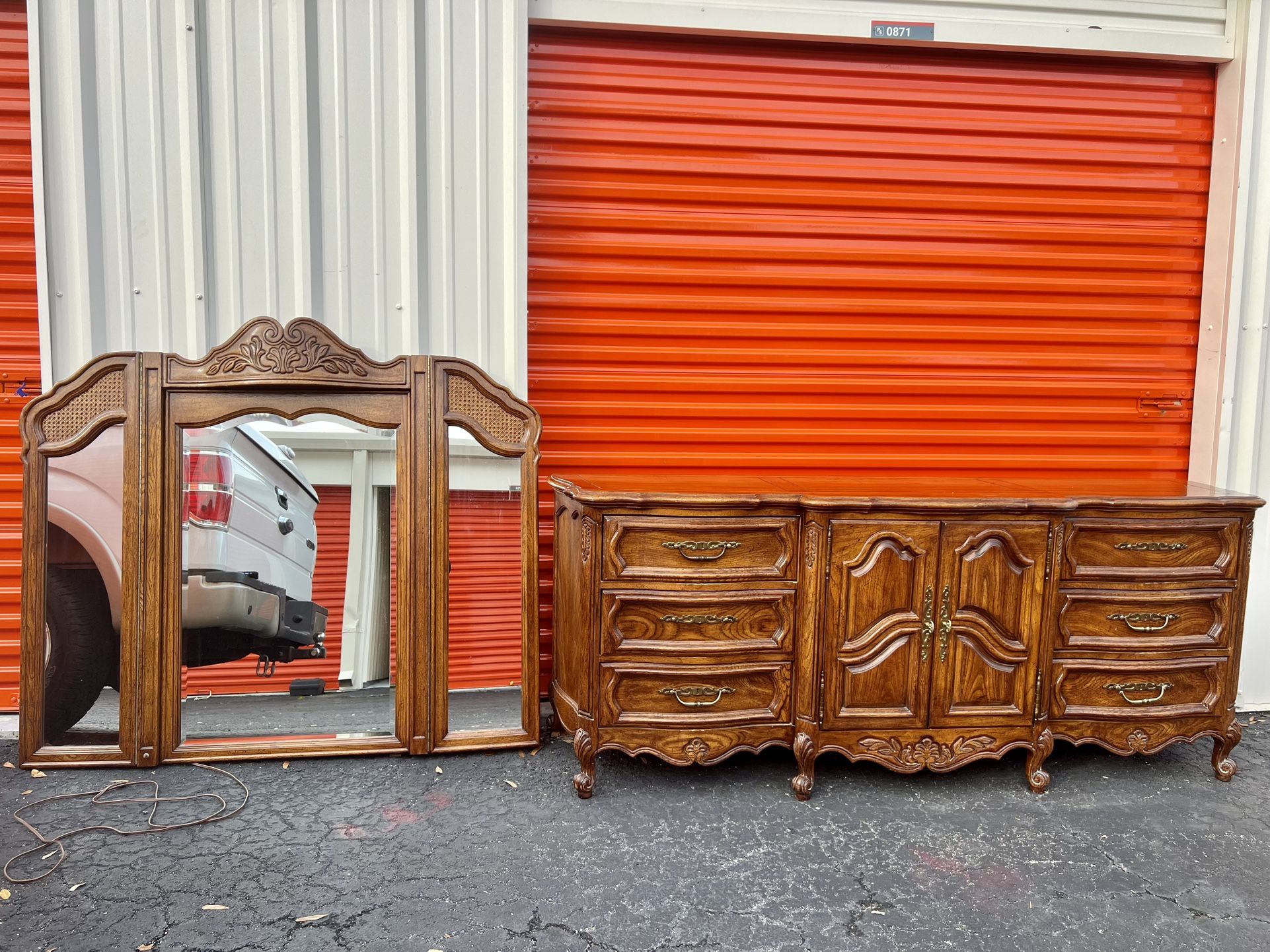 Vintage dresser with mirror