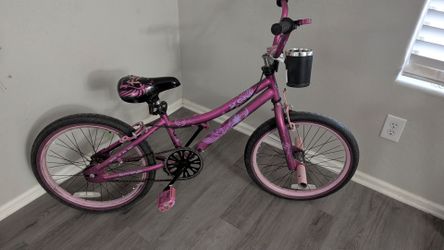 Girls Purple Freestyle BMX Bike