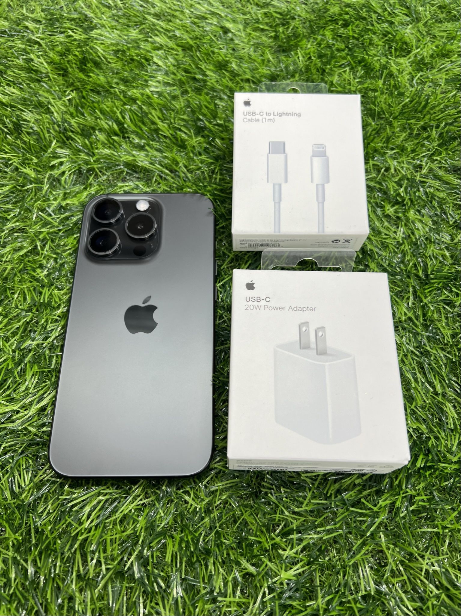 iPhone 15 Pro 128 Gb AT&T/ Free Activation for Sale in The Bronx, NY ...