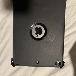 iPad Gen 9 Otter Box Case I Have The original box