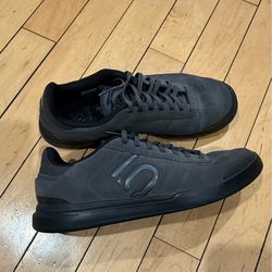 Adidas Five Ten Mountain Bike