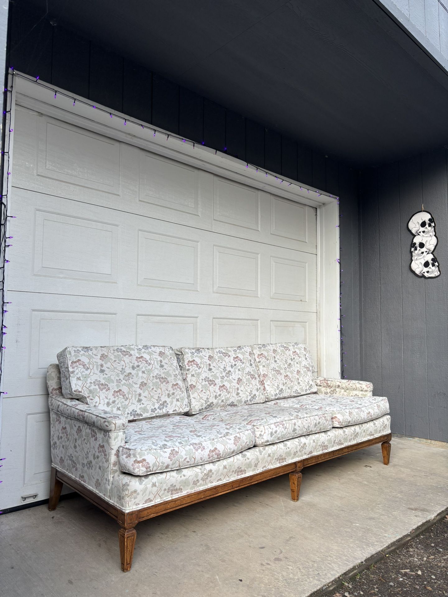 MCM Country Cottage Core Floral Print Sofa •FREE DELIVERY•