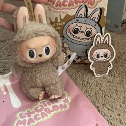 AUTHENTIC TOFFEE LABUBU